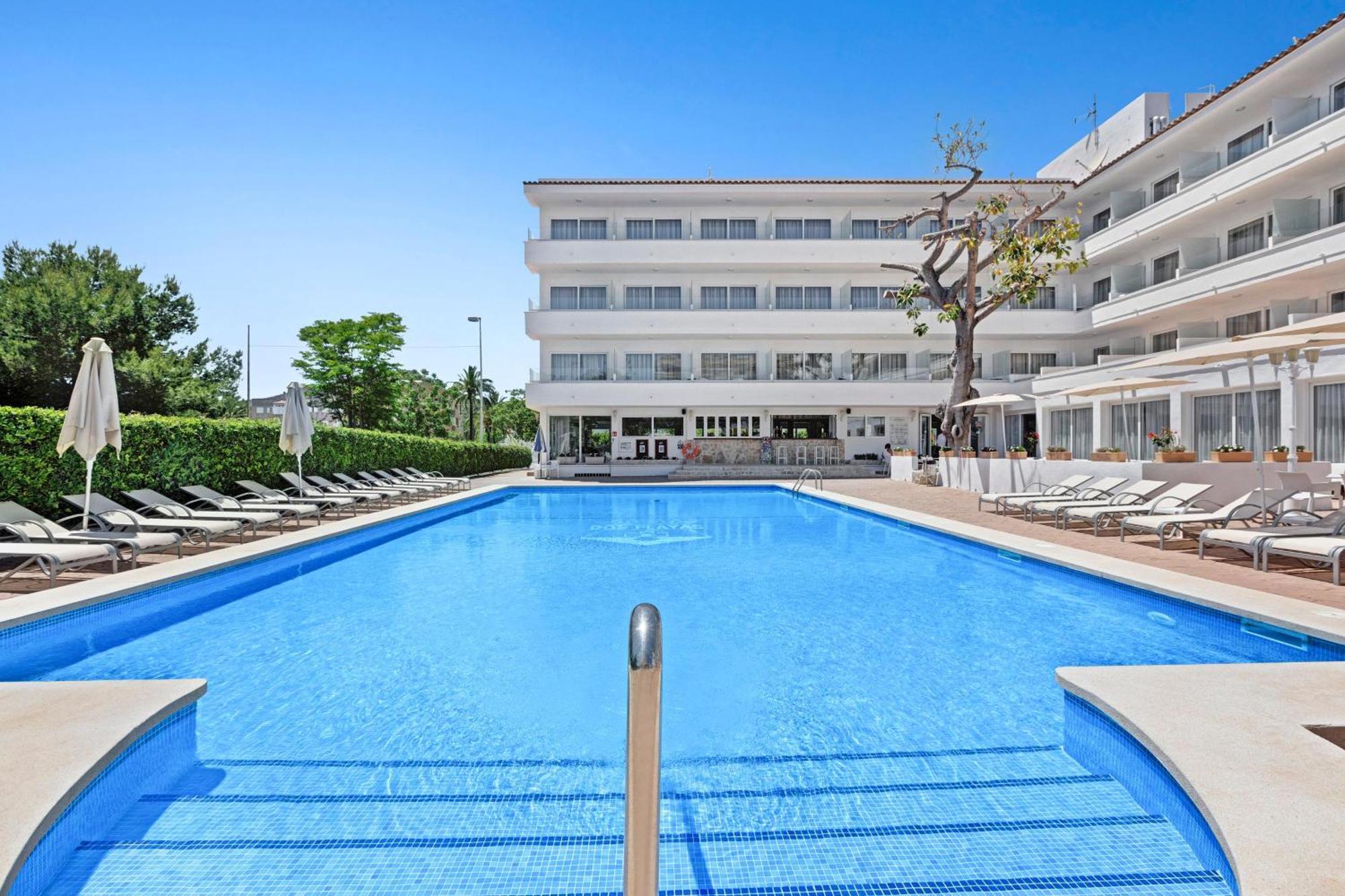 Thb Dos Playas - Adults Only Hotell Cala Ratjada  Exteriör bild